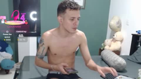 Snapshot of americanbig_dick chatting on September 27, 2025, 7:30 pm Lucian online show from September 27, 2025, 7:30 pm