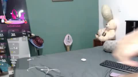 Snapshot of americanbig_dick chatting on September 30, 2025, 2:16 am Lucian online show from September 30, 2025, 2:16 am