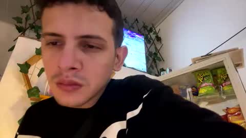 Snapshot of americanbig_dick chatting on February 23, 2026, 12:41 am Lucian online show from February 23, 2026, 12:41 am