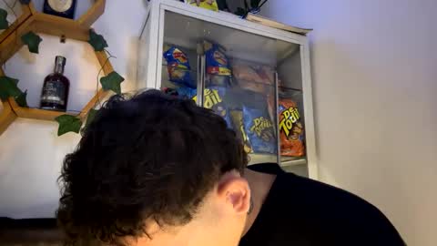 Snapshot of americanbig_dick chatting on March 26, 2026, 12:06 am Lucian online show from March 26, 2026, 12:06 am