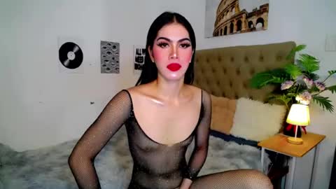 ameryhottie online show from July 8, 2026, 7:57 am