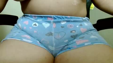 Snapshot of ames9001 chatting on September 20, 2025, 12:06 pm Mari online show from September 20, 2025, 12:06 pm