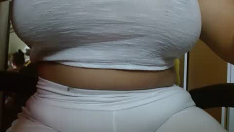 Snapshot of ames9001 chatting on October 10, 2025, 11:53 am Mari online show from October 10, 2025, 11:53 am