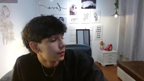 amethystshadow online show from December 22, 2025, 12:57 pm