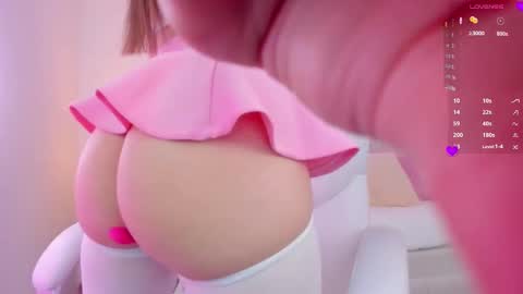 Snapshot of ami_sweet_18 chatting on October 8, 2025, 12:08 am Ami online show from October 8, 2025, 12:08 am