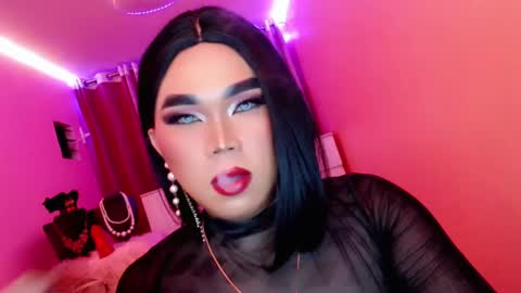 Snapshot of amiadoll chatting on March 1, 2025, 4:33 pm Queen Mireska online show from March 1, 2025, 4:33 pm