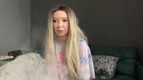 Snapshot of amiair chatting on February 17, 2026, 7:16 am Ami Air online show from February 17, 2026, 7:16 am