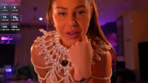 Snapshot of amidachris chatting on January 9, 2026, 8:43 pm Amida online show from January 9, 2026, 8:43 pm