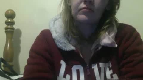 Snapshot of amileamariestar chatting on December 7, 2024, 11:34 pm amileamariestar online show from December 7, 2024, 11:34 pm