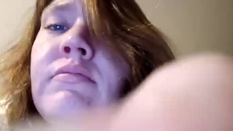 Snapshot of amileamariestar chatting on December 15, 2024, 1:43 pm amileamariestar online show from December 15, 2024, 1:43 pm