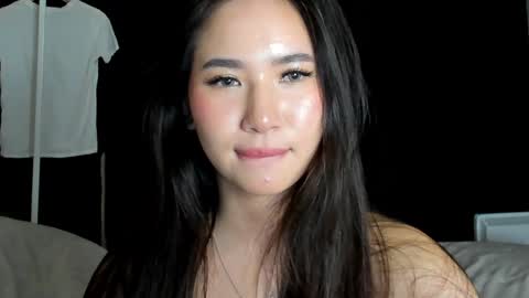 Amina online show from January 12, 2025, 1:32 am