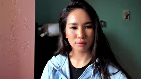 Amina online show from September 30, 2025, 11:04 am