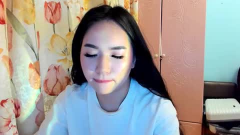 Snapshot of amina_artin chatting on November 29, 2025, 6:33 pm Amina online show from November 29, 2025, 6:33 pm