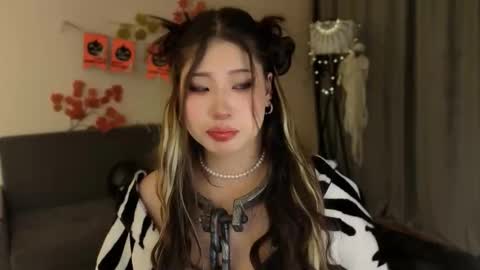 Snapshot of aminasaffron chatting on October 26, 2025, 4:35 pm aminasaffron online show from October 26, 2025, 4:35 pm