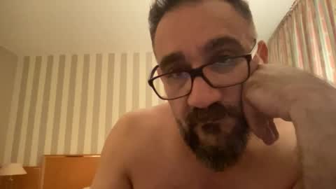 amirsds3298129 online show from February 26, 2026, 6:40 pm