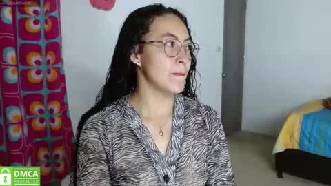 amitlu_ online show from November 23, 2025, 5:35 pm