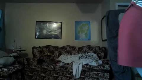 amituist online show from December 15, 2025, 8:24 pm