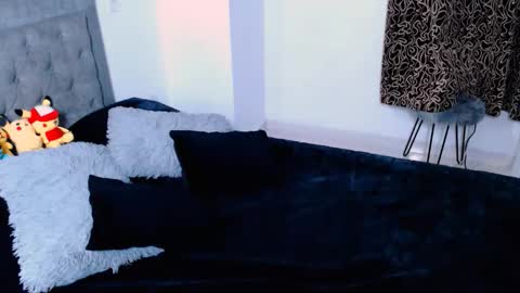 diana online show from April 10, 2026, 2:17 am