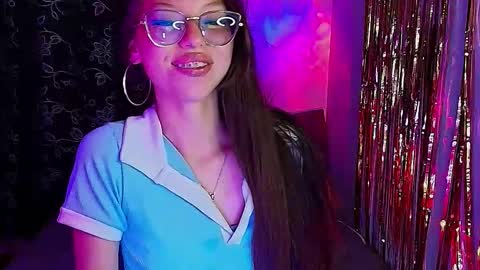 Ammelie online show from December 4, 2025, 2:21 am