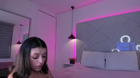 Snapshot of ammy_camm chatting on December 11, 2024, 7:31 am Ammy online show from December 11, 2024, 7:31 am