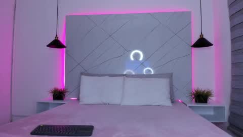 Snapshot of ammy_camm chatting on January 14, 2025, 7:59 am Ammy online show from January 14, 2025, 7:59 am