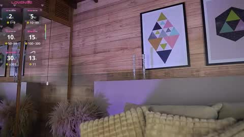 Ammy Scott  online show from October 15, 2025, 10:43 pm