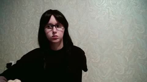 Amomira online show from September 30, 2025, 11:48 am