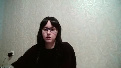 Amomira online show from June 7, 2026, 7:12 am