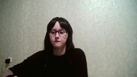 Amomira online show from July 25, 2026, 2:42 am
