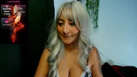 Snapshot of amonet_23 chatting on November 6, 2025, 3:07 am amonet 23 online show from November 6, 2025, 3:07 am