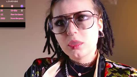 amore online show from April 7, 2026, 11:26 pm