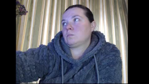 Snapshot of amorelara chatting on October 10, 2025, 9:52 am amorelara online show from October 10, 2025, 9:52 am