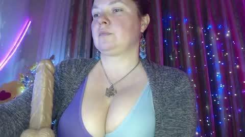 amorelara online show from July 9, 2026, 10:52 am