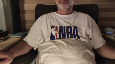 AmorLin online show from April 25, 2026, 7:11 pm