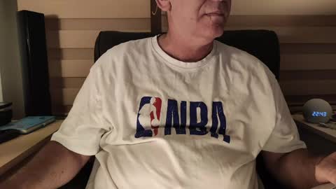 Snapshot of amorlin chatting on May 15, 2026, 7:43 pm AmorLin online show from May 15, 2026, 7:43 pm