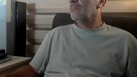 AmorLin online show from July 26, 2026, 8:27 pm