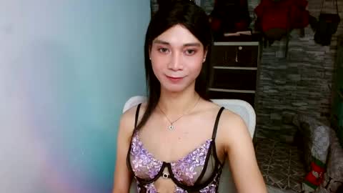 Snapshot of amorous_tina chatting on May 21, 2026, 3:19 pm Tina online show from May 21, 2026, 3:19 pm