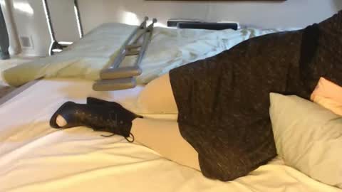 amputee_trans online show from April 6, 2026, 6:58 am