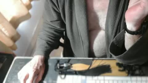 Snapshot of amslave4f chatting on June 26, 2026, 7:02 am amslave4f online show from June 26, 2026, 7:02 am