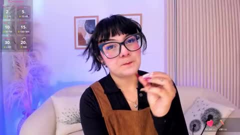 Hello I am Allison Welcome to my room and let is  have a good time together whith me online show from February 5, 2026, 8:24 pm