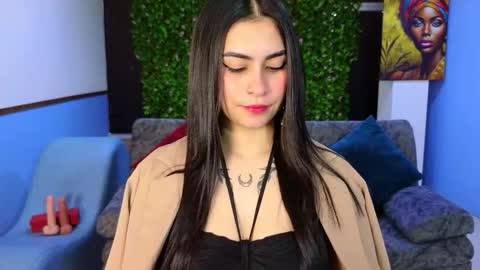 Amy online show from November 10, 2025, 9:25 pm