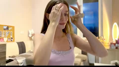 amy_meoww online show from April 12, 2026, 5:40 pm