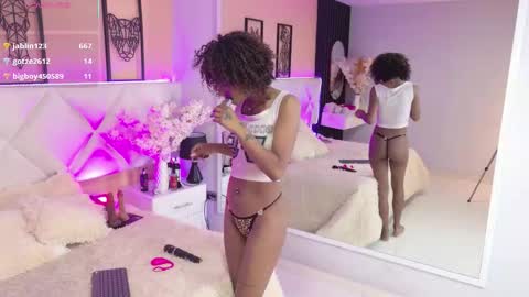 Amy online show from November 9, 2025, 7:23 pm