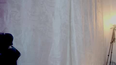 Snapshot of amy_swan09 chatting on January 28, 2025, 3:35 pm Amy online show from January 28, 2025, 3:35 pm