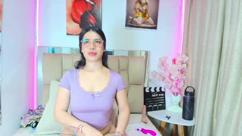 Amy online show from April 11, 2026, 11:25 am