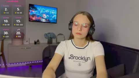 Amy online show from June 17, 2026, 6:09 pm