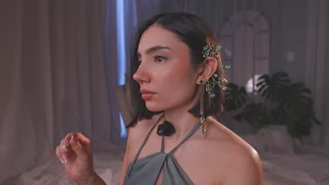 Amy Armstrong online show from April 6, 2026, 10:11 pm