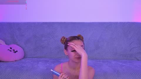 amykentt online show from April 23, 2026, 2:52 pm