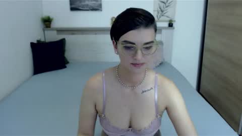 Snapshot of amylexy chatting on July 19, 2026, 5:38 pm Hi there guys My pleasure in your hands pvt is open online show from July 19, 2026, 5:38 pm