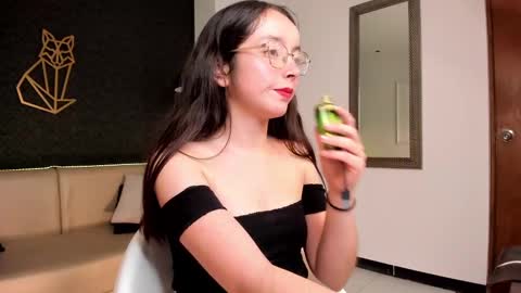  Ana  online show from February 6, 2025, 11:15 pm